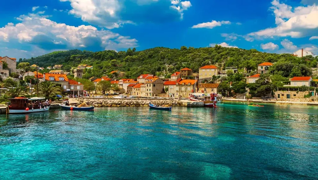 Croaziere Croatia - Dubrovnik oras vechi vedere din aer